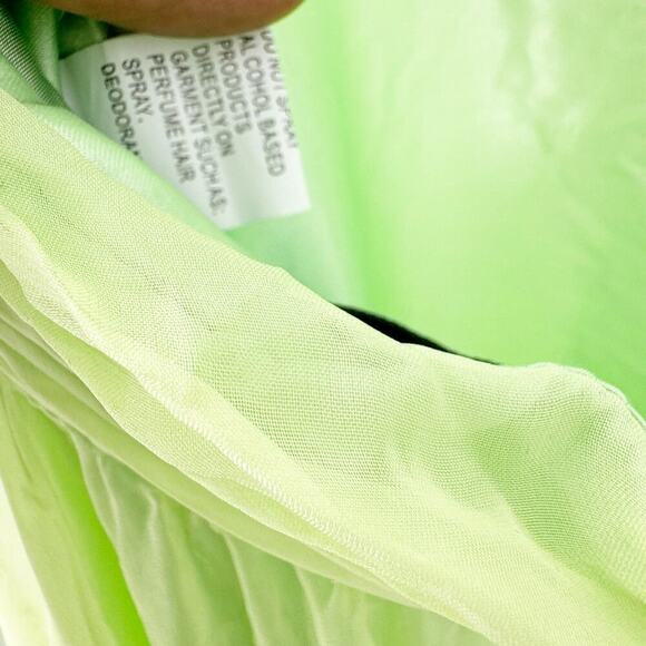 Mac Duggal Women's Green Indy A-Line Ruffled Back-Lace Chiffon Gown Size 2 NWT - Picture 5 of 14